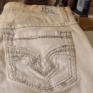 Hydraulic white denim capris
